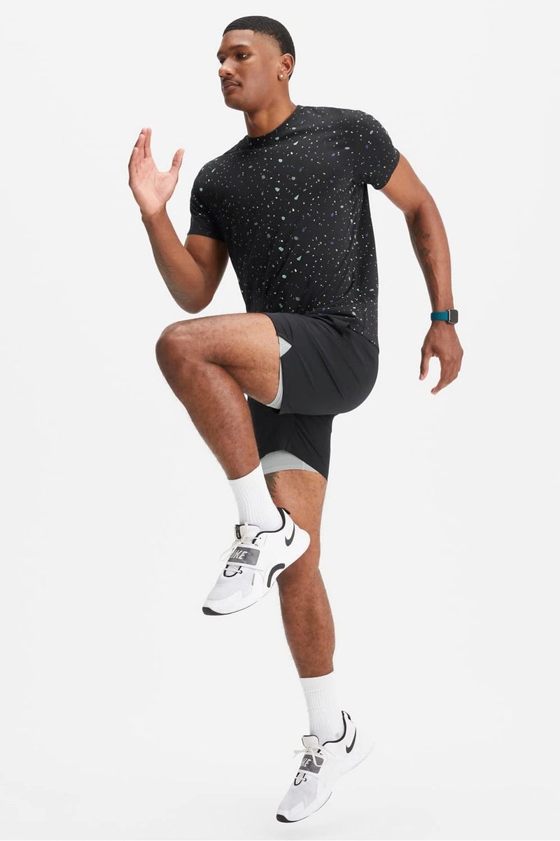 Fabletics Men's The Fundamental Short II (Lined), Workout, Running, Training, Gym, Yoga, Ultra Lightweight,7" Inseam, S, Black - Image 4