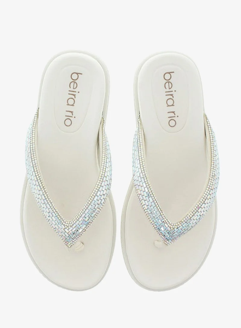 Beira Rio Silver Flat Sandals for Women – Stylish Ladies Flat Sandals & Comfortable Flat Slippers for Women | Best Price UAE