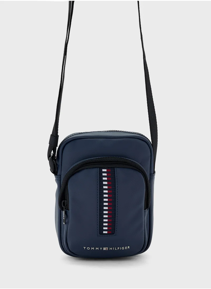 TOMMY HILFIGER Corporate Woven Reporter Bag