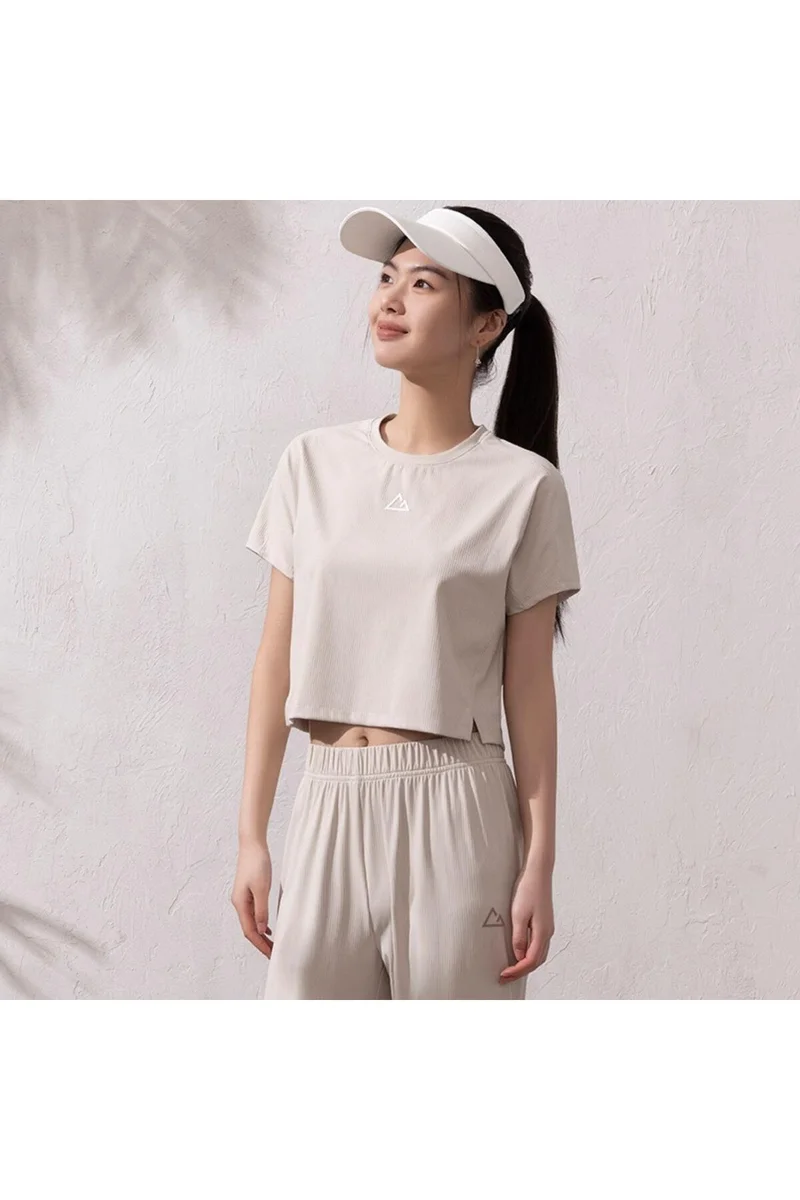 جيوردانو تي شيرت نسائي بياقة دائرية لون كاكي