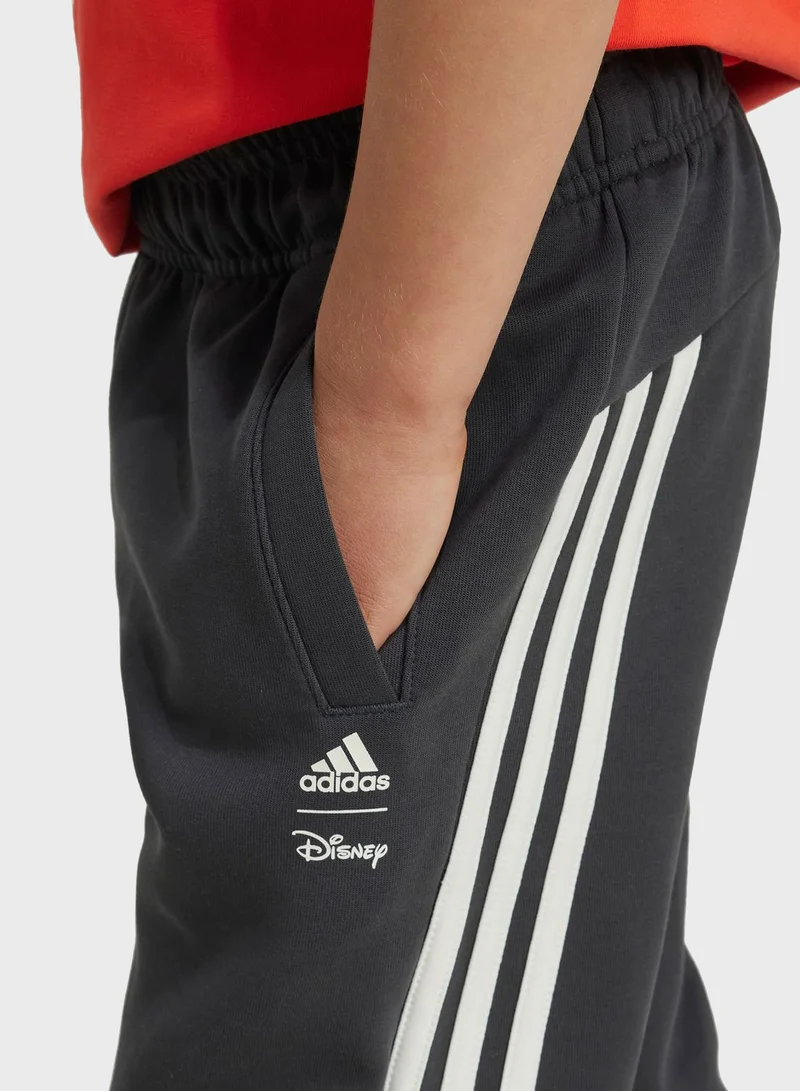 adidas بنطال رياضي بطبعة ميكي ماوس للأطفال