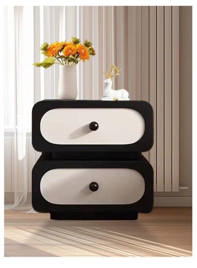 رافين طقم من 2 طاولة جانبية متعددة الاستخدامات بتصميم عصري جمالي، مصنوعة من خشب صلب متين، طاولة بجانب السرير لغرفة النوم مع أدراج تخزين، حواف مستديرة، خزانة جانبية للتخزين بمقاس 50×40×50 سم. - Image 3