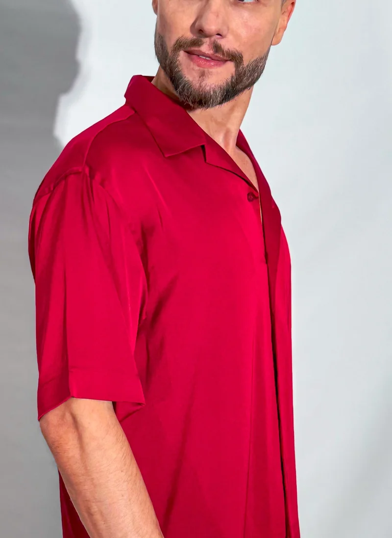 جانارا جونز Burgundy Satin London Shirt