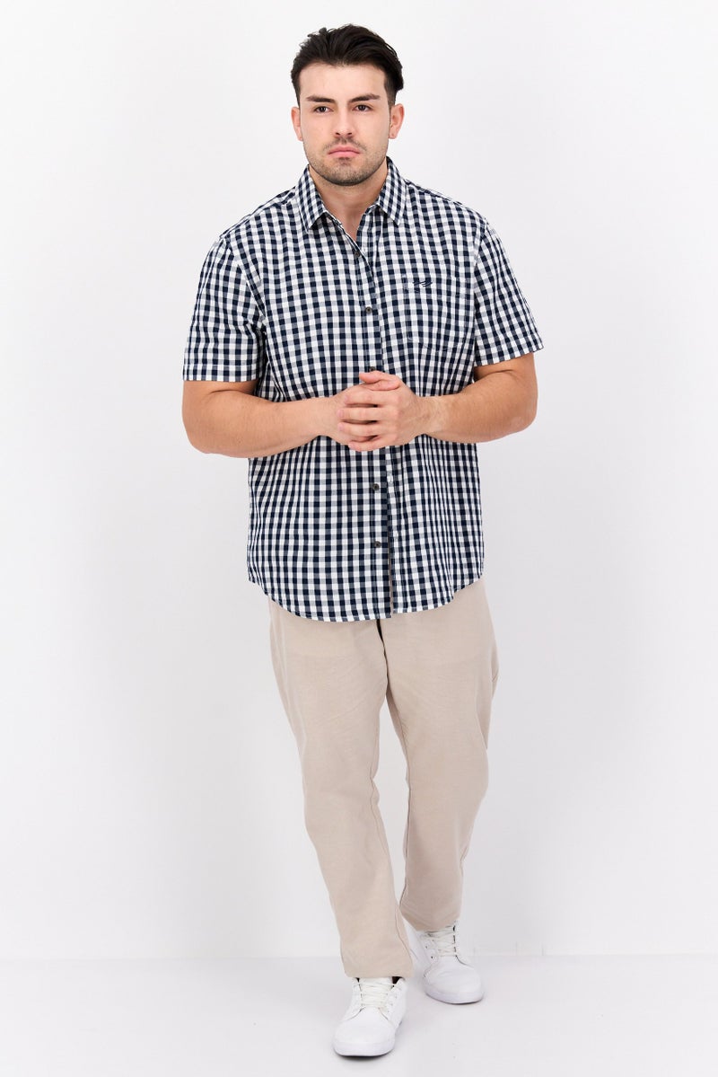 PERRY ELLIS Men Regular Fit Check Short Sleeve Casual Shirt, Navy - Image 4