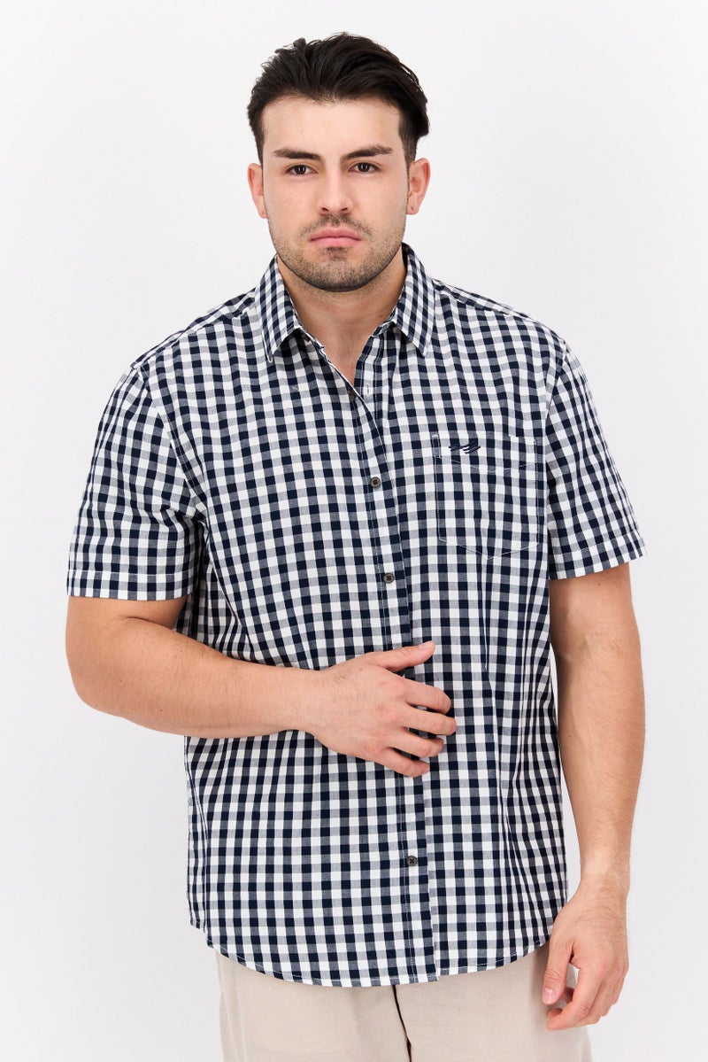 PERRY ELLIS Men Regular Fit Check Short Sleeve Casual Shirt, Navy - Image 1