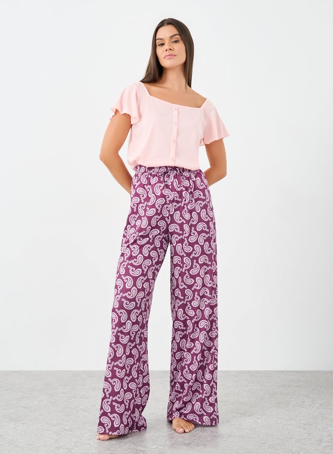 Styli Square Neck Lettuce Hem Top and Paisley Print Pyjama Set - Image 3