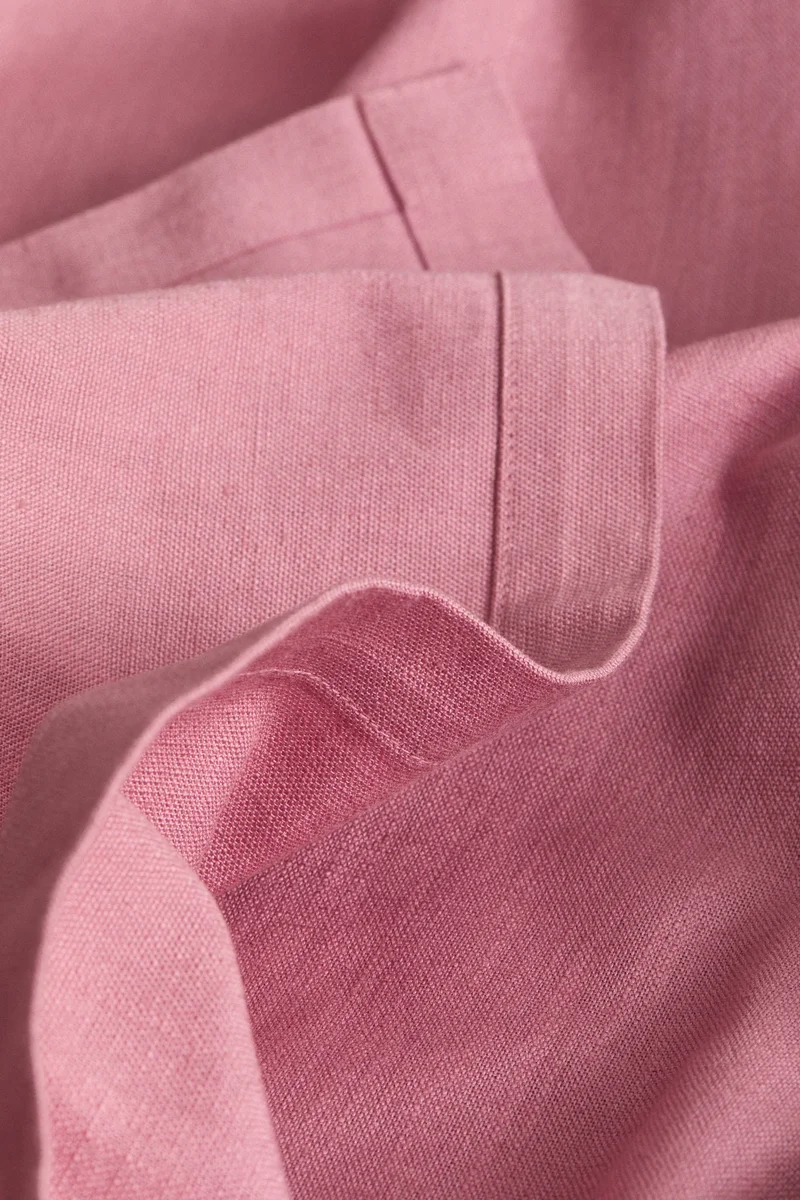 H&M Linen-blend tablecloth