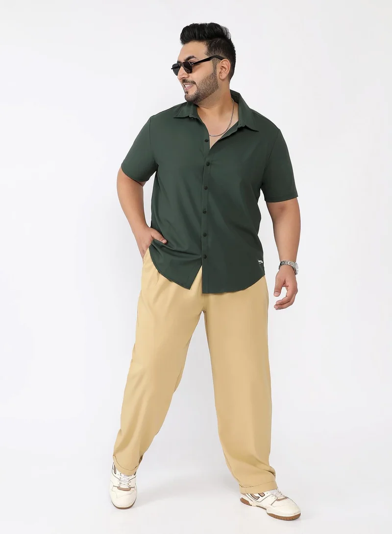 Instafab Plus  Men Seamless Waffle-Knit Shirt | Spread Collar , Short Regular Sleeves | Button Closure , Curved Hem | Solid Textured | Knitted Fabric For Casual & Daily Wear | Sacramento Green for Men | Best Price UAE