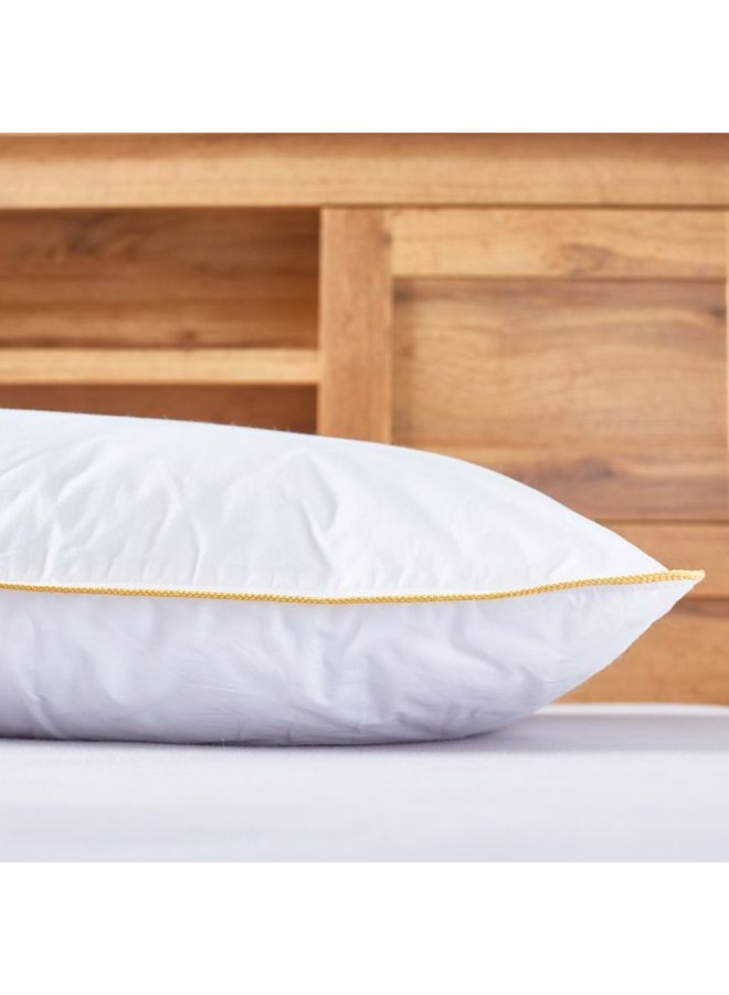 هاوس ون خداديات فندقية من الميكروفايبر بخط ذهبي بريم مناسبة لسرير منزلك - أبيض - 75x50 سم - Image 5