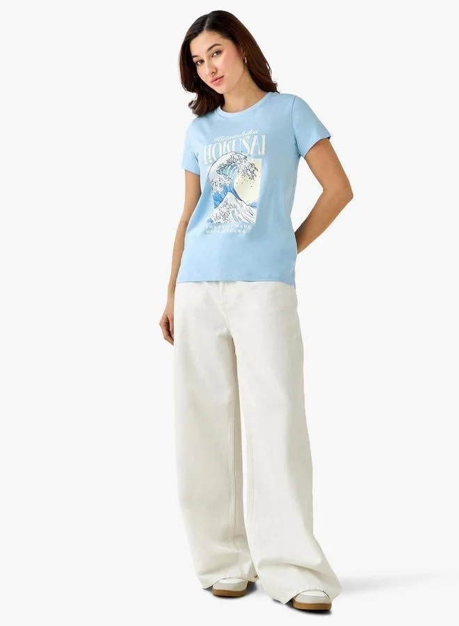 اس بي كاركترز Cotton T-shirt with Katsushika Hokusai Graphic Print