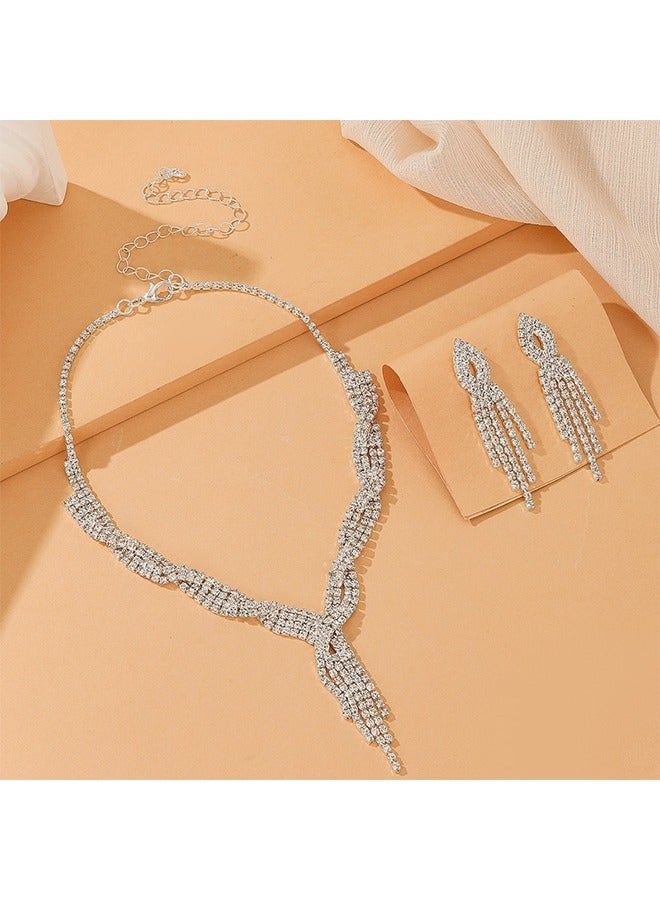 HY Silver Bride Wedding Jewelry Sets Crystal Bridal Necklace Earrings Set Rhinestone Costume Jewelry Set Prom Choker Necklace for Women and Brides  - Image 5