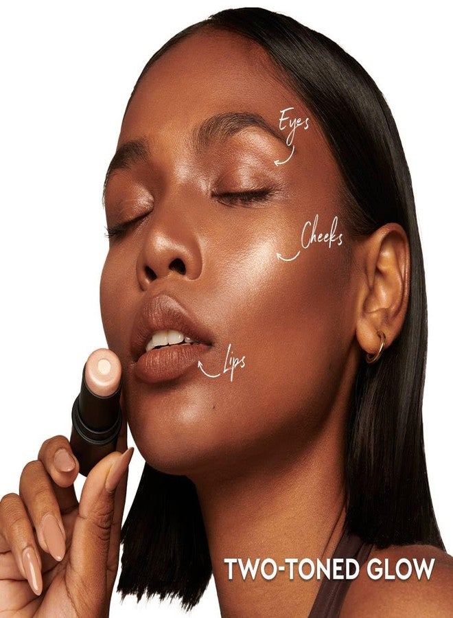 Kiro Wonder Wand Multi-Stick - Celestial Glow, 7.5g | 3-in-1 Stick - Highlighter, Eyeshadow & Lip Tint | Weightless & Long-Lasting | Rosehip, Avocado & Moringa Oil | Hydrating with Glowing Core - Image 3