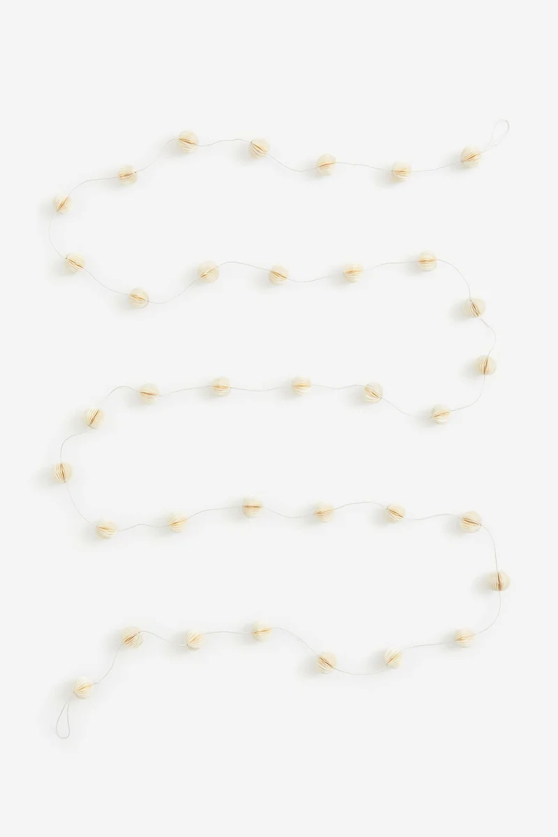 اتش اند ام سلسلة معلقة بتصميم نحلة لامعة