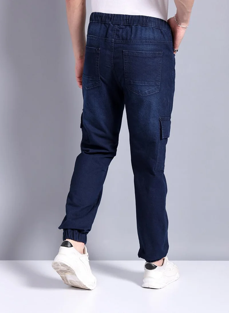 The Indian Garage Co Men Regular Fit Solid Mid-Rise Stretchable Denim Cargo Joggers