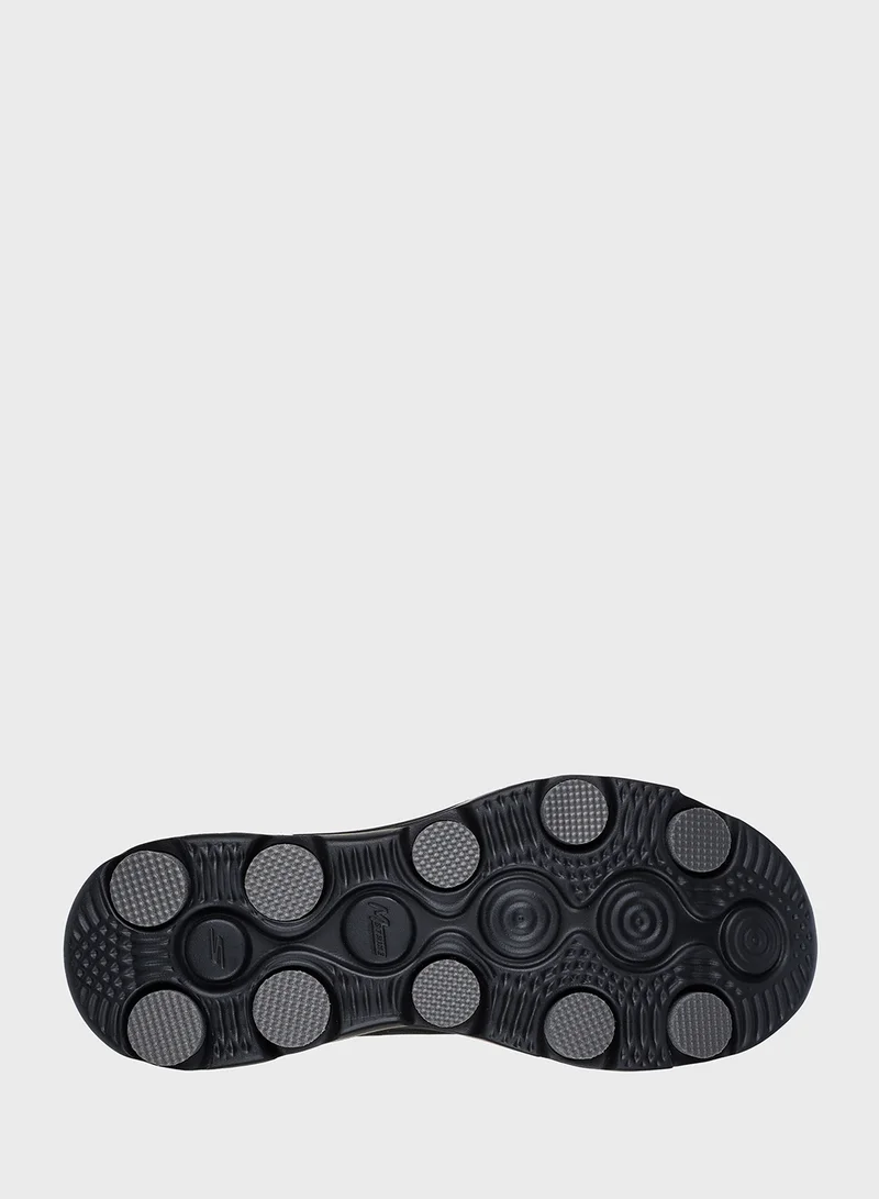 SKECHERS Go Run 7.0
