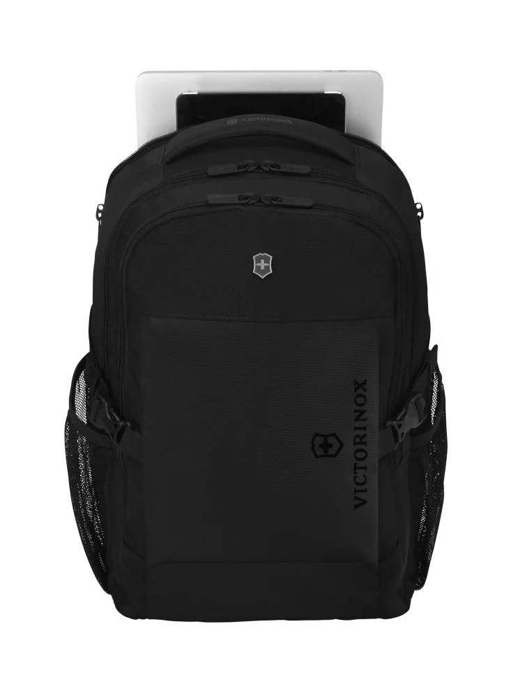 فيكترونوكس حقيبة ظهر رياضية VX Sport EVO بسعة 32 لتر - أسود