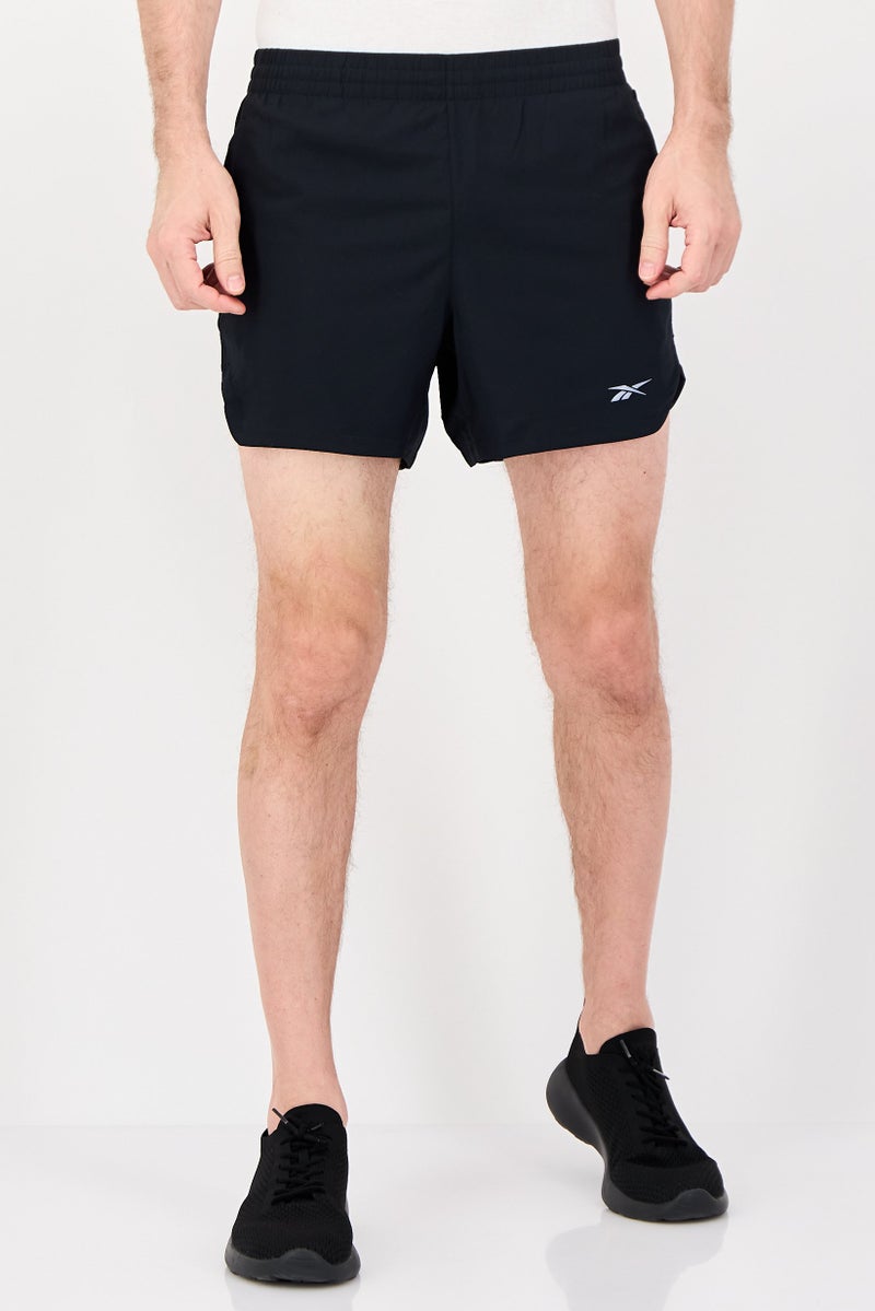 Reebok شورتات تدريب رياضية للرجال، أسود - Image 1