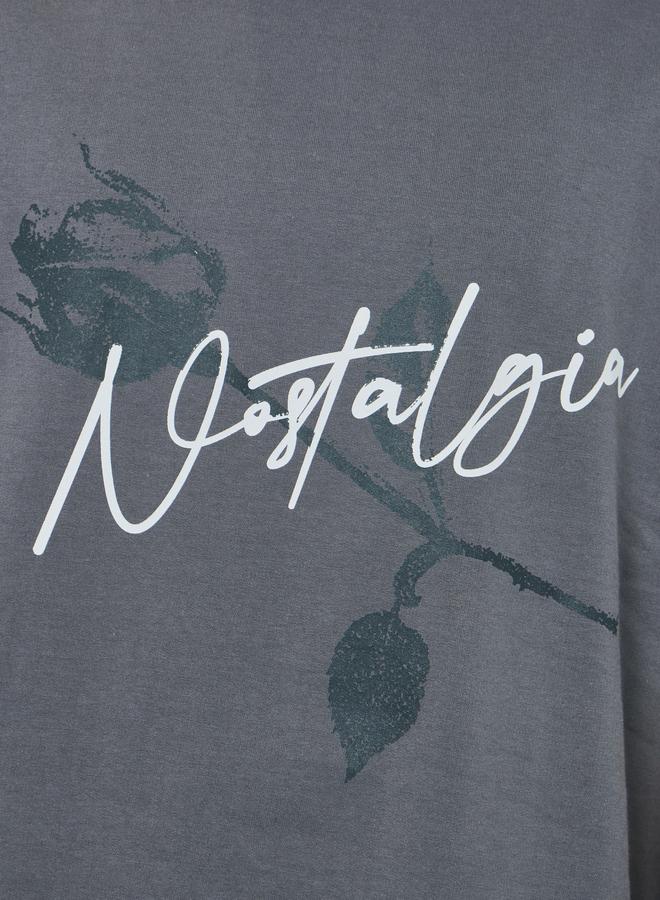 Styli Men Oversized Cursive Graphic Print T-Shirt - Image 3