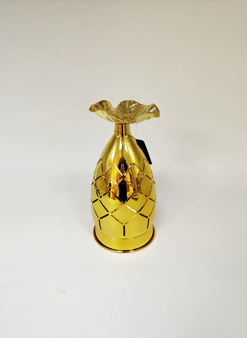 Living Gold oval decorative lantern with light - Image 3