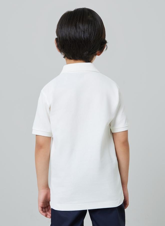 Styli Boys Off White Regular Fit Cotton Polo T-Shirt - Image 3