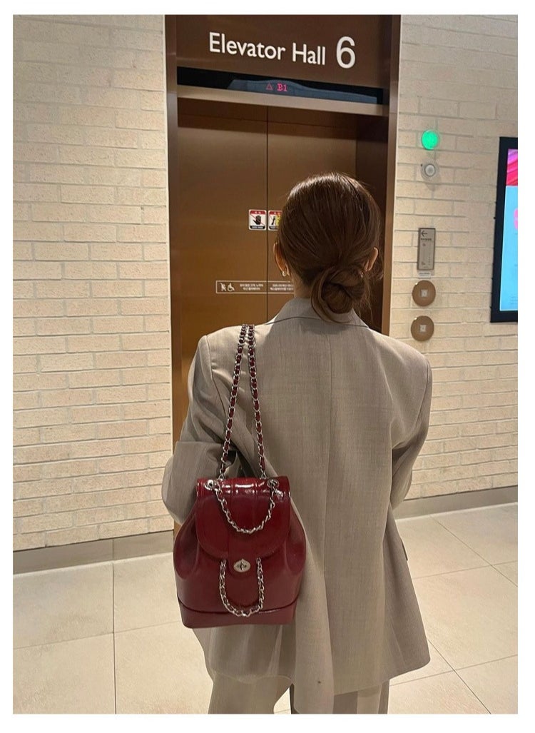 Generic Xiaoxiangfeng Women's Korean Leather Chain Backpack Flap Buckle Design For Large Capacity Handbag Fashionable And Versatile Diamond Grid Chain Exquisite Backpack  - Image 2
