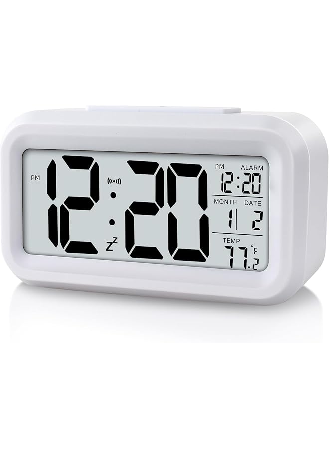 إيروريكس ساعة منبه رقمية للأطفال تعمل بالبطارية مع وظيفة الغفوة وإضاءة ليلية ذكية وسهلة الإعداد وساعات مكتبية لغرفة النوم باللون الأبيض - Image 1