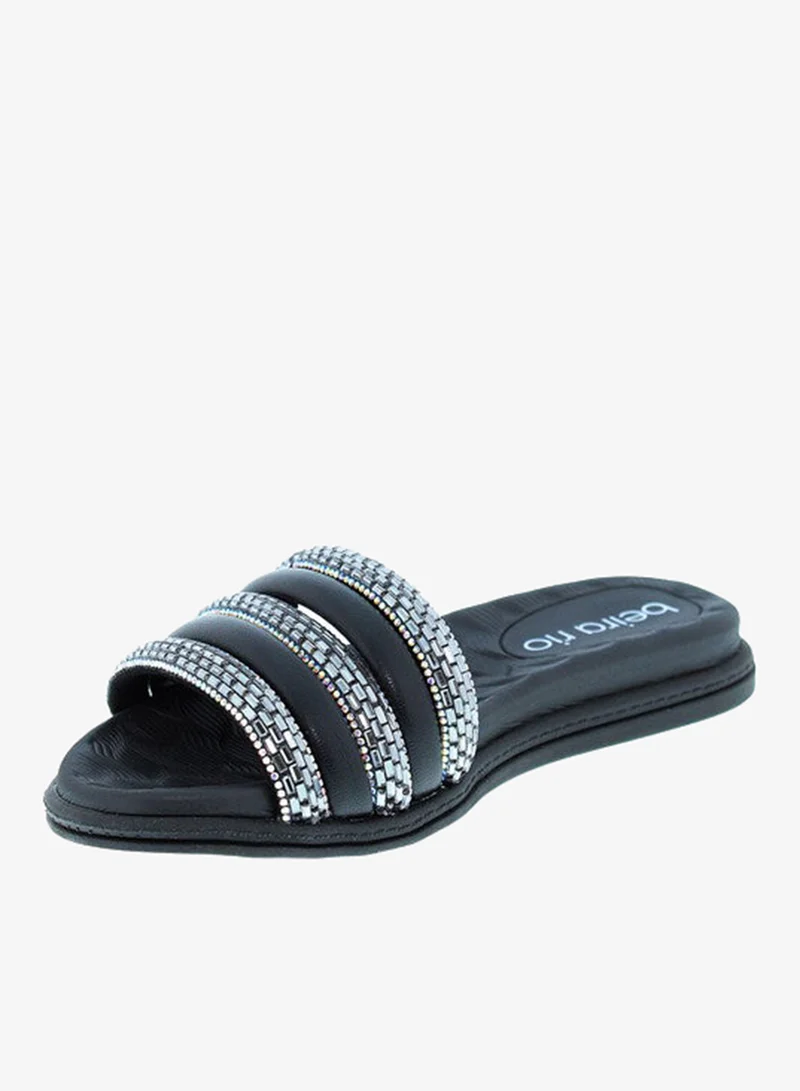 Beira Rio Silver Flat Sandals for Women – Stylish Ladies Flat Sandals & Comfortable Flat Slippers for Women | Best Price UAE