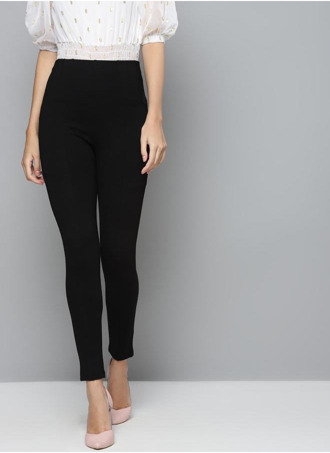 SASSAFRAS - Solid Zip Detail Slim Fit Jeggings by Styli - Image 1