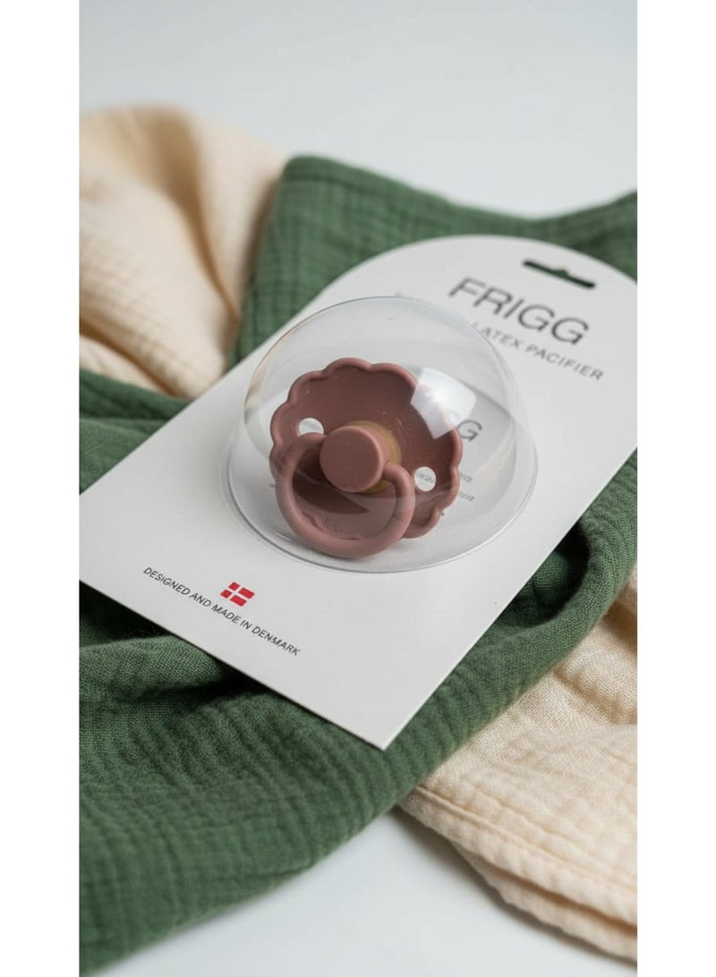 FRIGG Natural Latex Baby Pacifier | Size 2 (6–18 Months) | BPA-Free, Orthodontic Soother | Designed & Made in Denmark - Image 1