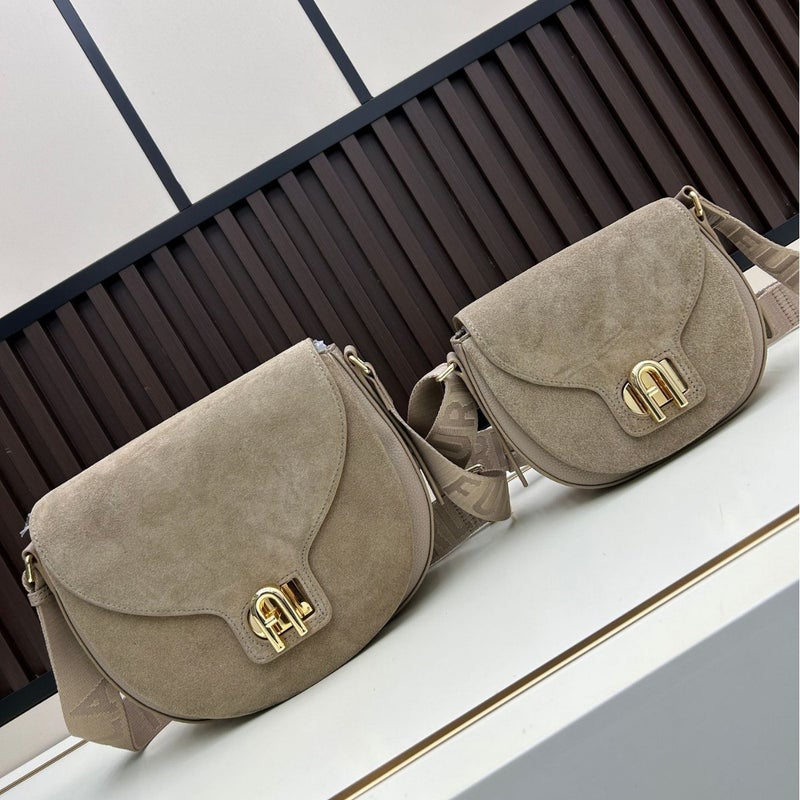cc Women's Suede Crossbody Bag - Image 3