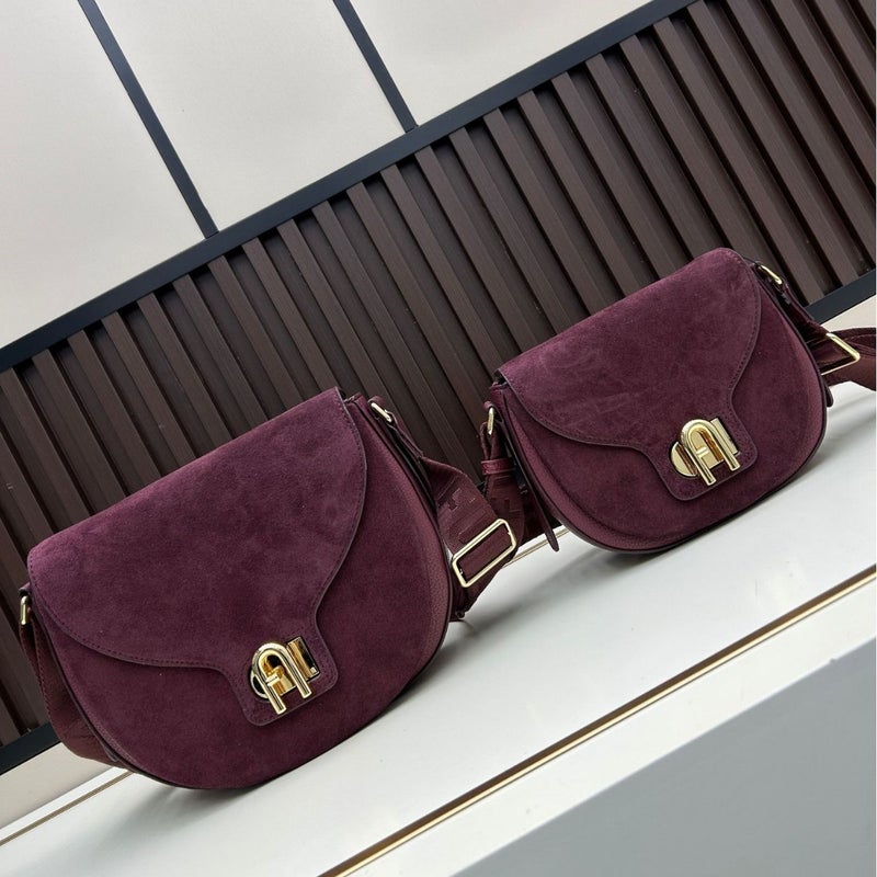 cc Women's Suede Crossbody Bag - Image 1