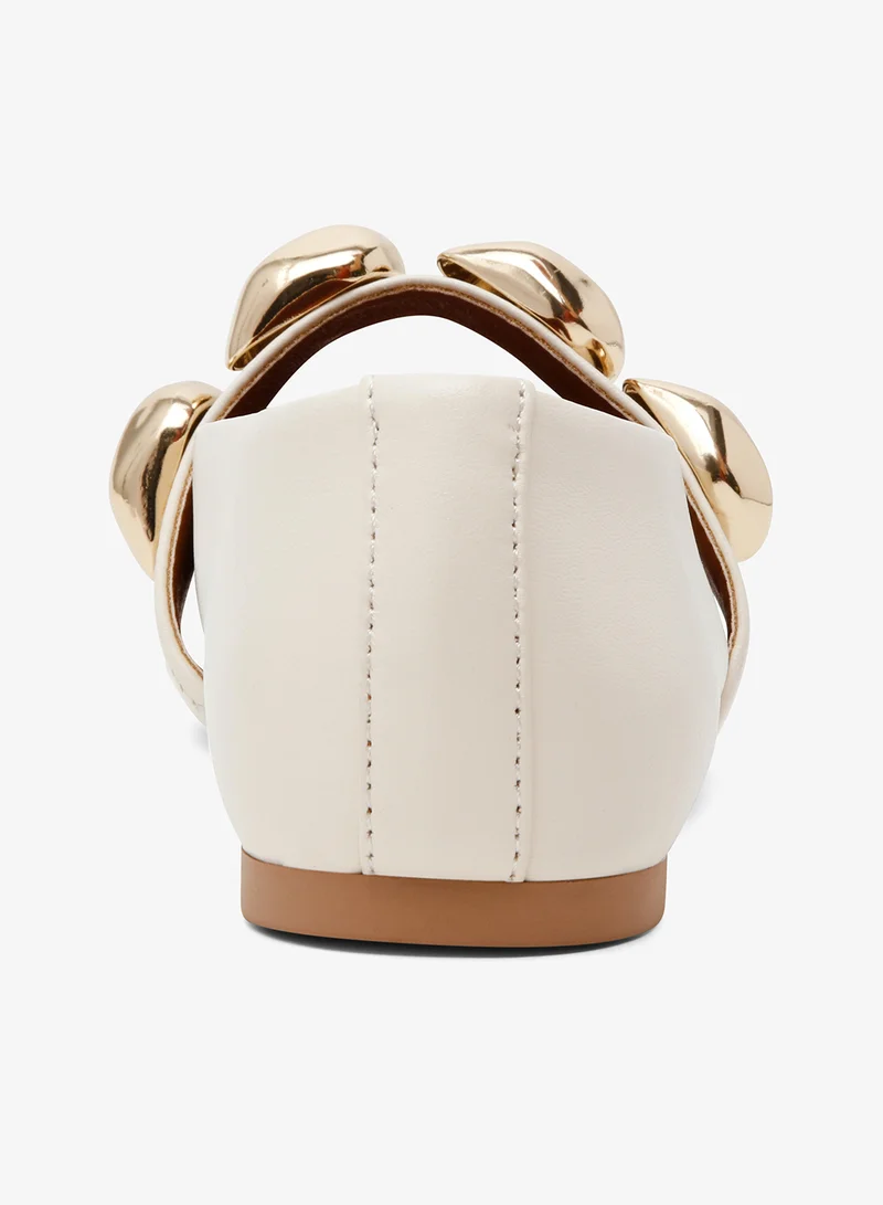 ستيف مادن أحذية باليرينا أنيقة بحزام بإبزيم