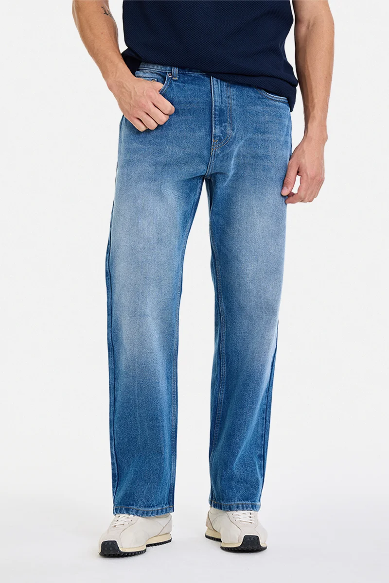 SNITCH Blue Solid Straight Fit Casual Jeans