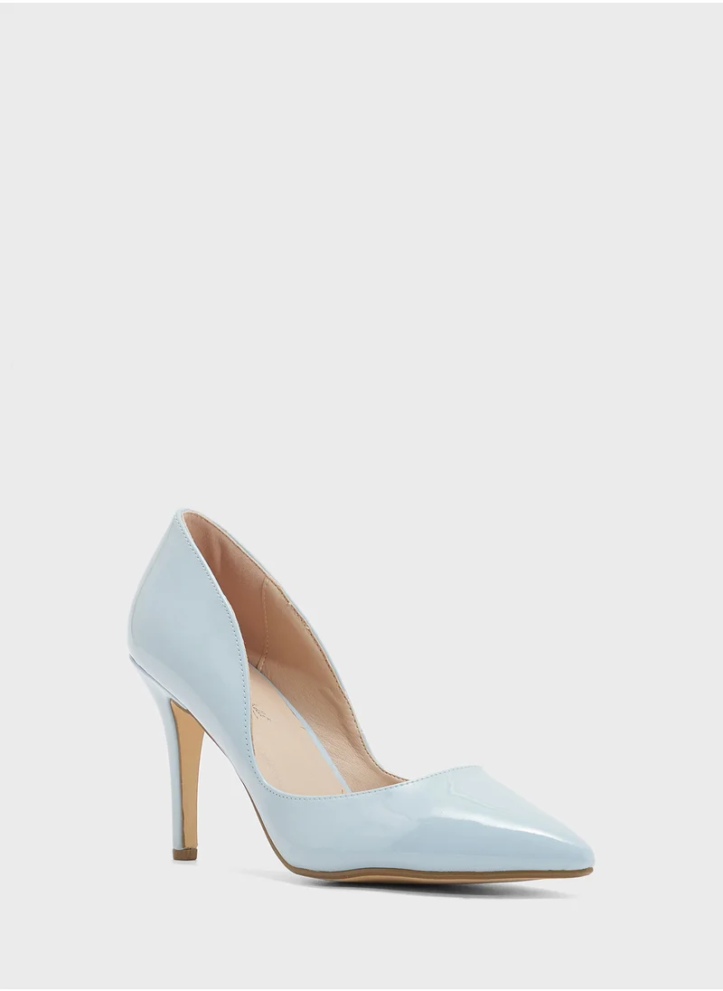 جينجر Pointed Classic Pump