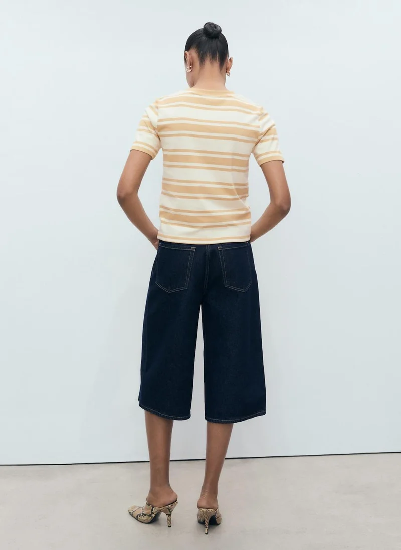 مانجو Contrasting collar cotton t-shirt