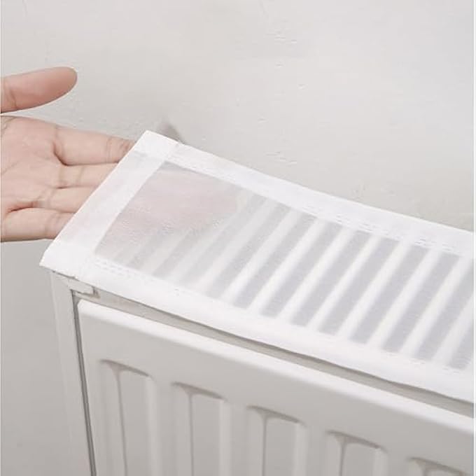 RADIATOR DUST COVER, 140 CM MAGNETIC RADIATOR PROTECTIVE COVER, BREATHABLE RADIATOR COVER, DUST FILTER COVER (140 X 10 CM) - Image 1
