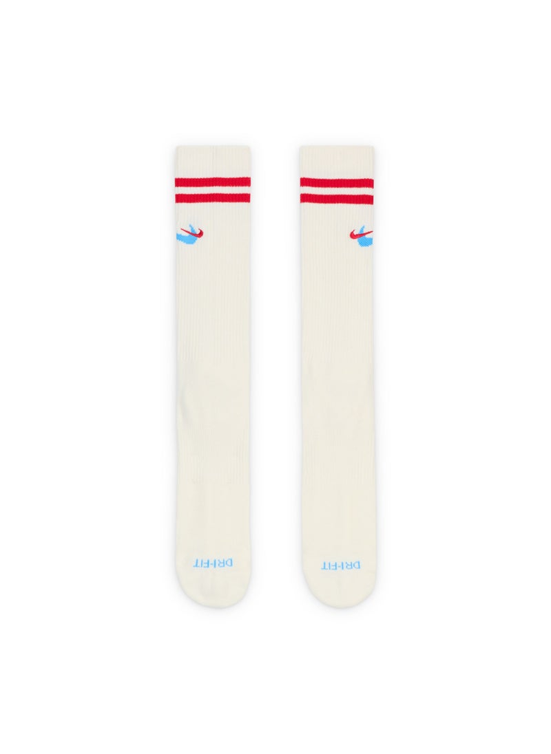 Nike - Swoosh Everyday Plus Socks - Image 1