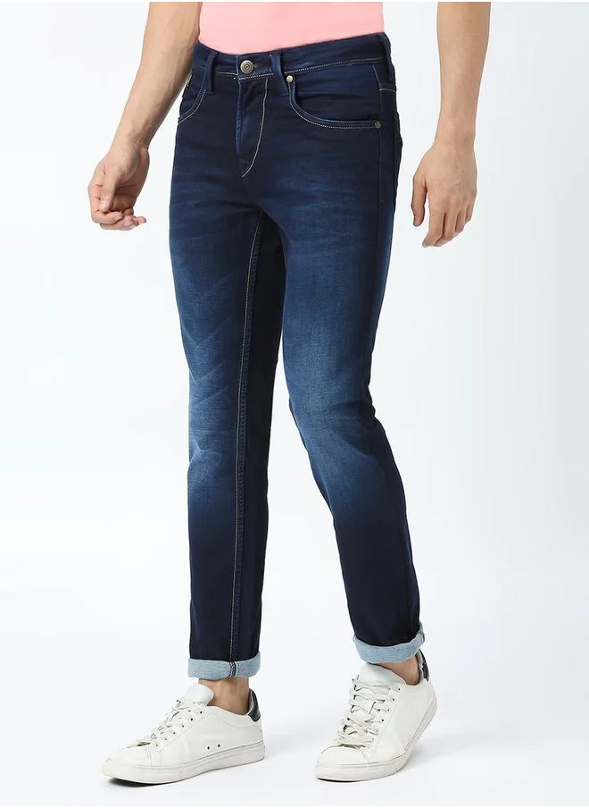 لومان بي جي 3 Mid Rise Low Fade Jeans with Button Closure by Styli