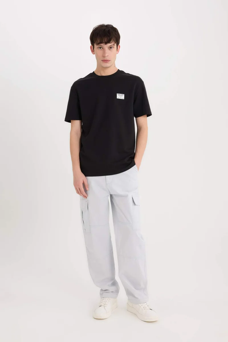 ديفاكتو Regular Fit Crew Neck Printed Heavy Fabric T-Shirt