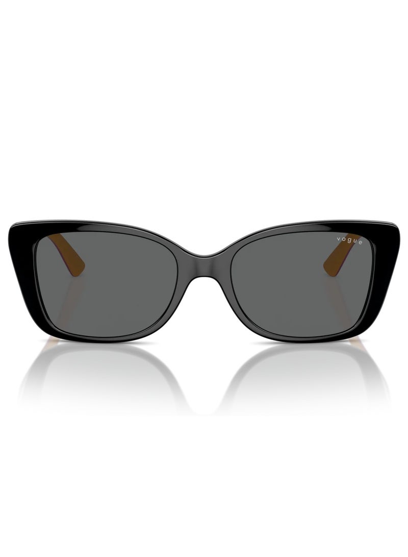 Vogue Vogue VJ2022 W44/87 48 Kid's Sunglasses  - Image 2