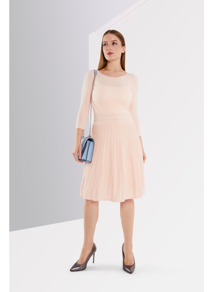 Women Textured Midi Dress, Pink - pzsku/Z3618E6C5A360CD0807B9Z/45/_/1737641601/7449a0eb-3608-4d14-93da-cccb336b81b7