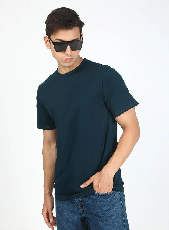 Styli Men Dark Green Solid Regular Fit T-Shirt By Bene Kleed