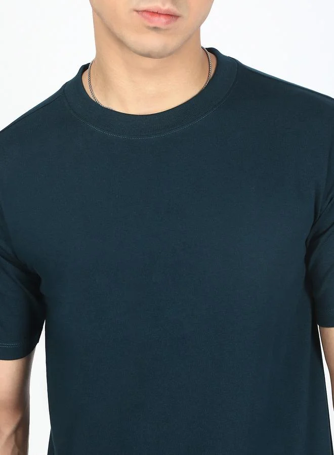 Styli Men Dark Green Solid Regular Fit T-Shirt By Bene Kleed