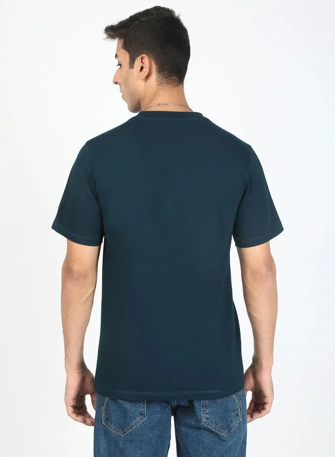 Styli Men Dark Green Solid Regular Fit T-Shirt By Bene Kleed