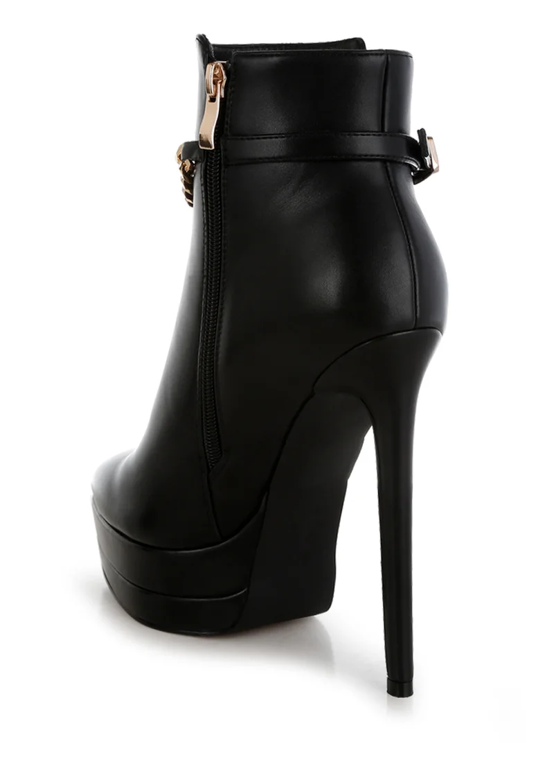 London Rag Metallic Chain Detail Boots in Black