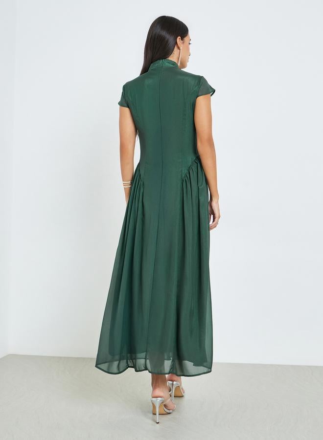 ستايلي فستان ماكسي بكسرات وحافة واسعة وأكمام قصيرة - Image 5