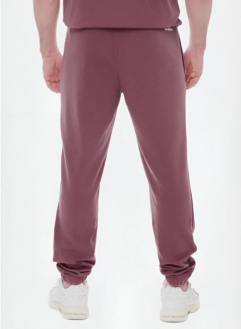 New Balance Essentials Varsity Sweatpants