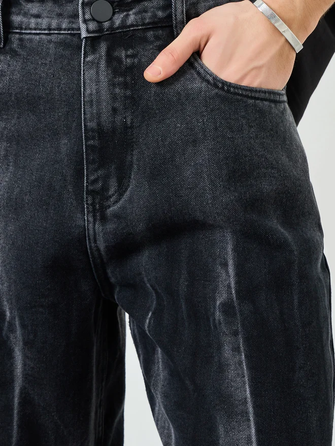 Styli  Styli Men Loose Fit Washed Jeans for Men | Best Price UAE