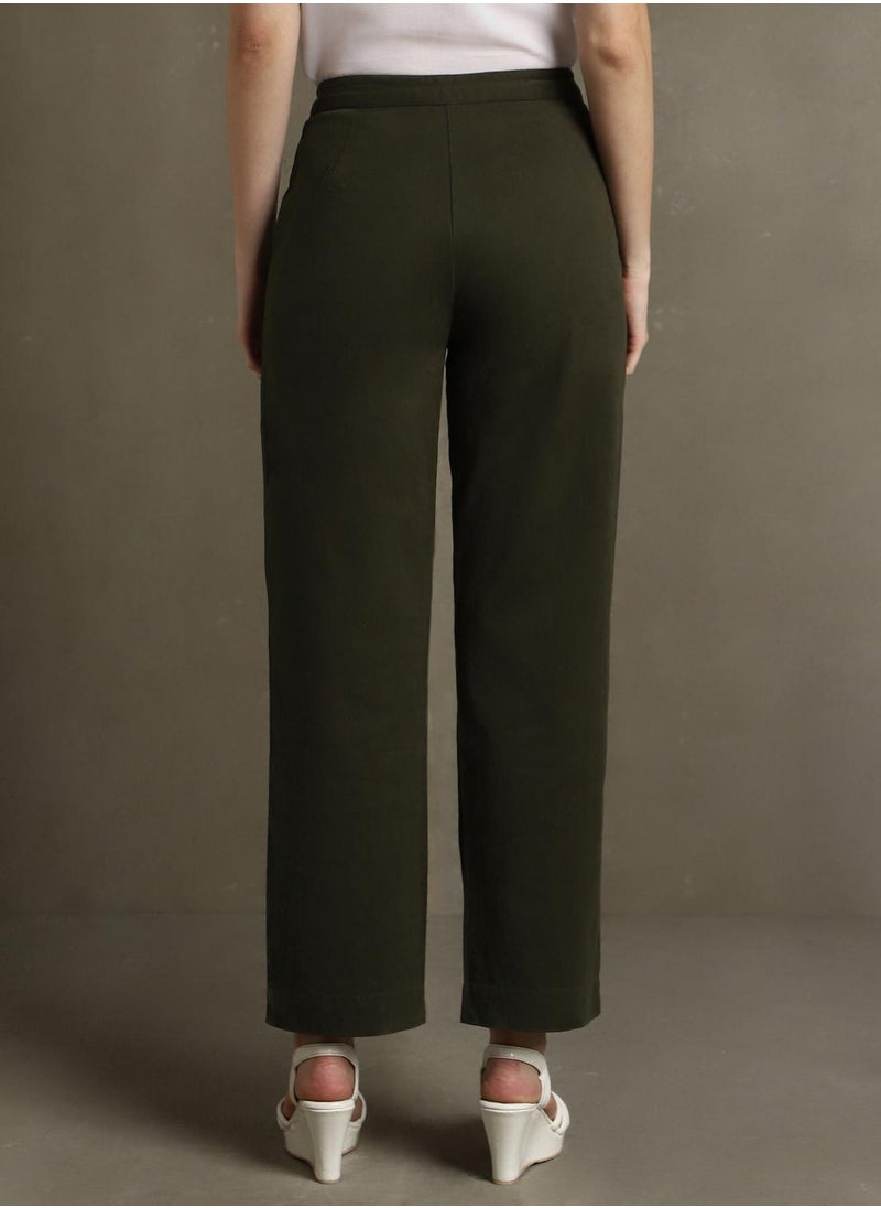 Dennis Lingo Women's Olive Cotton Blend Solid Full Length Chinos Straight Fit Trouser  - Image 3