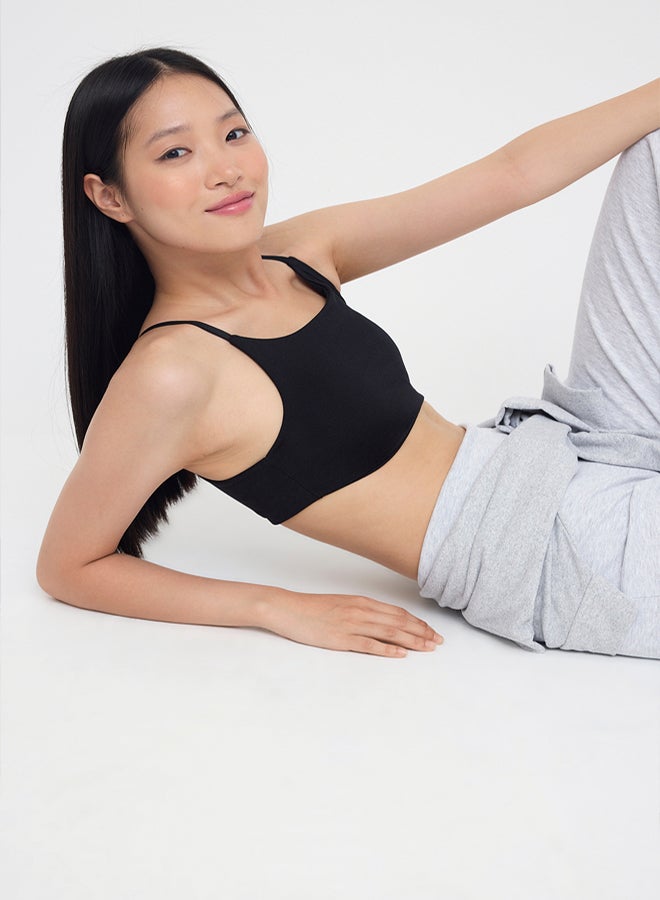 trendyol Black Soft Brushed Fabric Adjustable Strap Support/Shape Knitted Sports Bra - Image 1